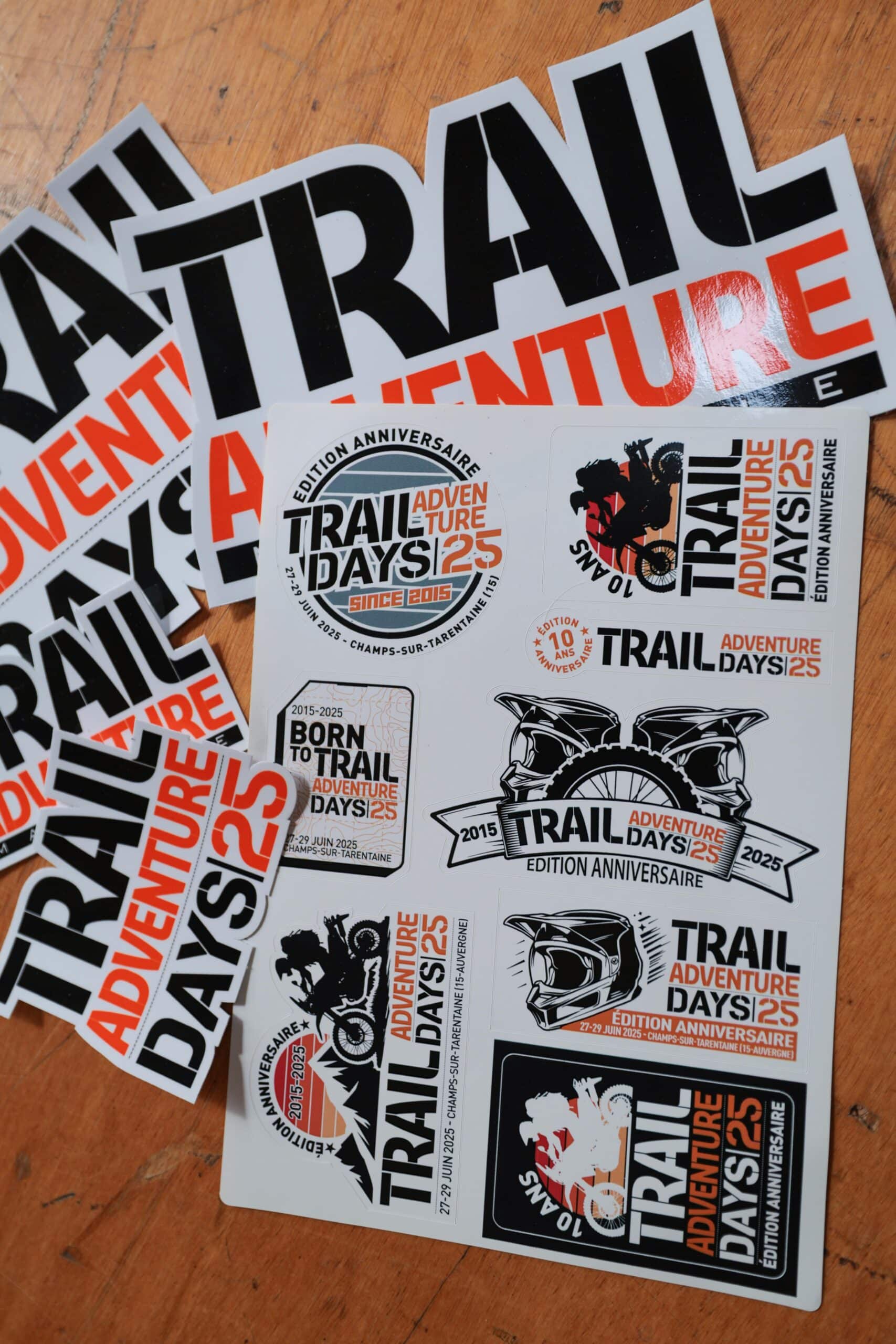 stickers TAD25 stickers TAD25
