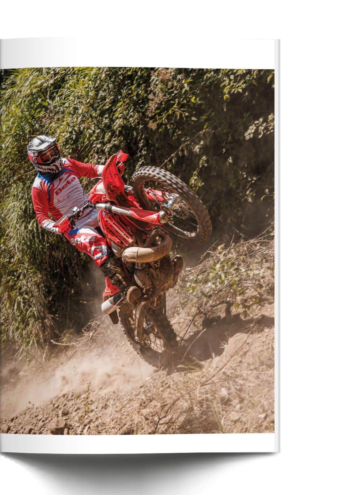 Enduro Magazine n°136 Page 37 - Enduro Magazine n°136